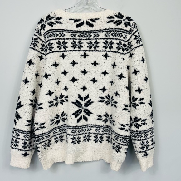 Barefoot Dreams Cozychic Seaside Crew Neck Pullover Sweater Nordic Fair Isle M - Picture 5 of 11